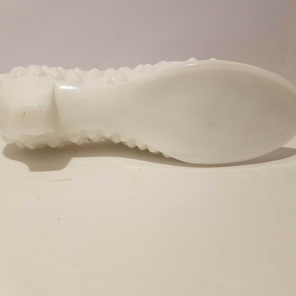 Fenton White Milk Glass Hobnail Shoe Slipper with Cat head - Picture 10 of 10